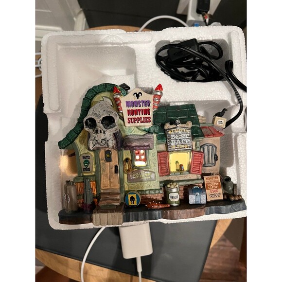 Lemax Spooky Town Monster Hunting Supplies 2018 Retired - Picture 7 of 9